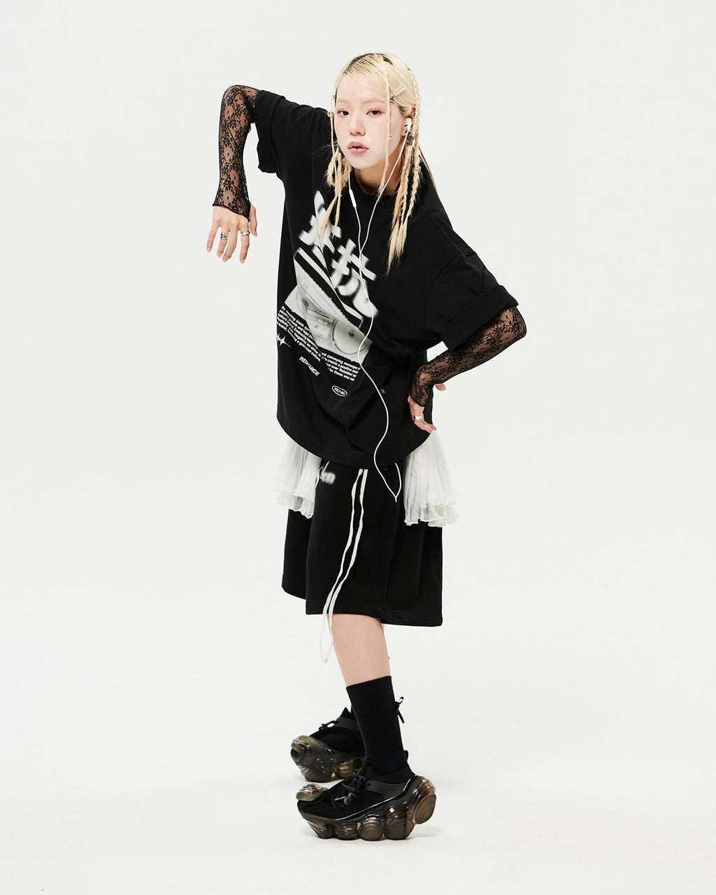 Oversized Hip Hop Dance Studio Radio Graphics Short Sleeve T-Shirt