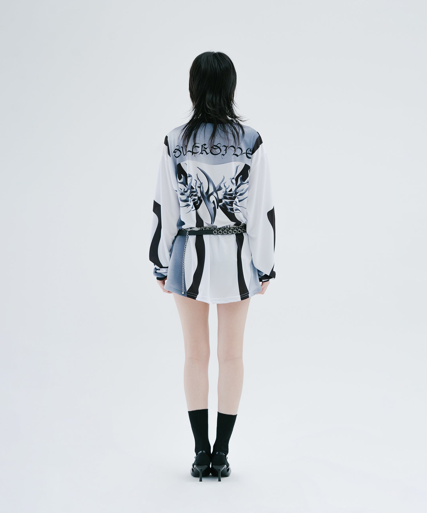 METAL SWELLING _ White